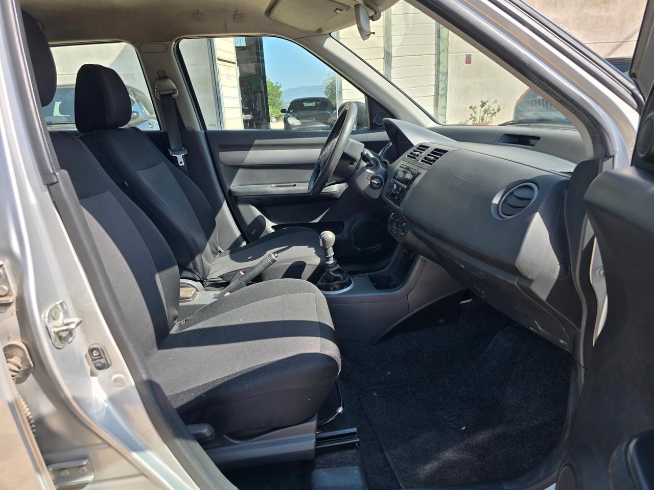 Suzuki Swift 1.3 DDiS 5p. 51kw