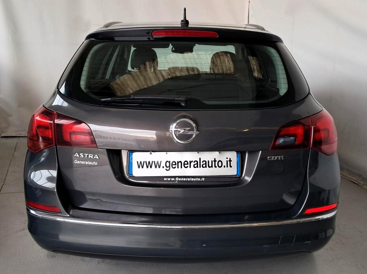 Opel Astra 1.6 CDTI EcoFLEX S&S Sports Tourer Cosmo