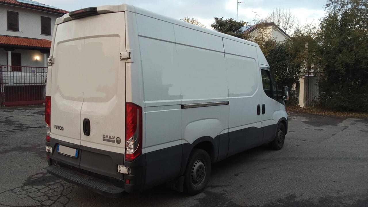 IVECO DAILY 35-160 HI MATIC