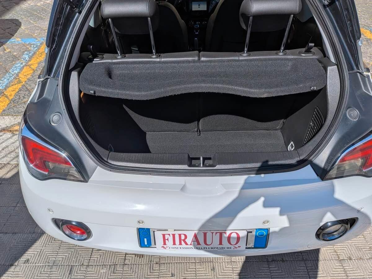 Opel Adam 1.2 70 CV Slam