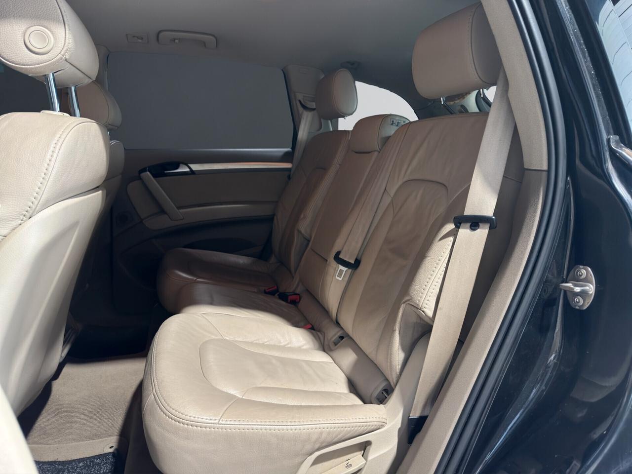 Audi Q7 3.0 V6 TDI 233CV quattro tiptronic