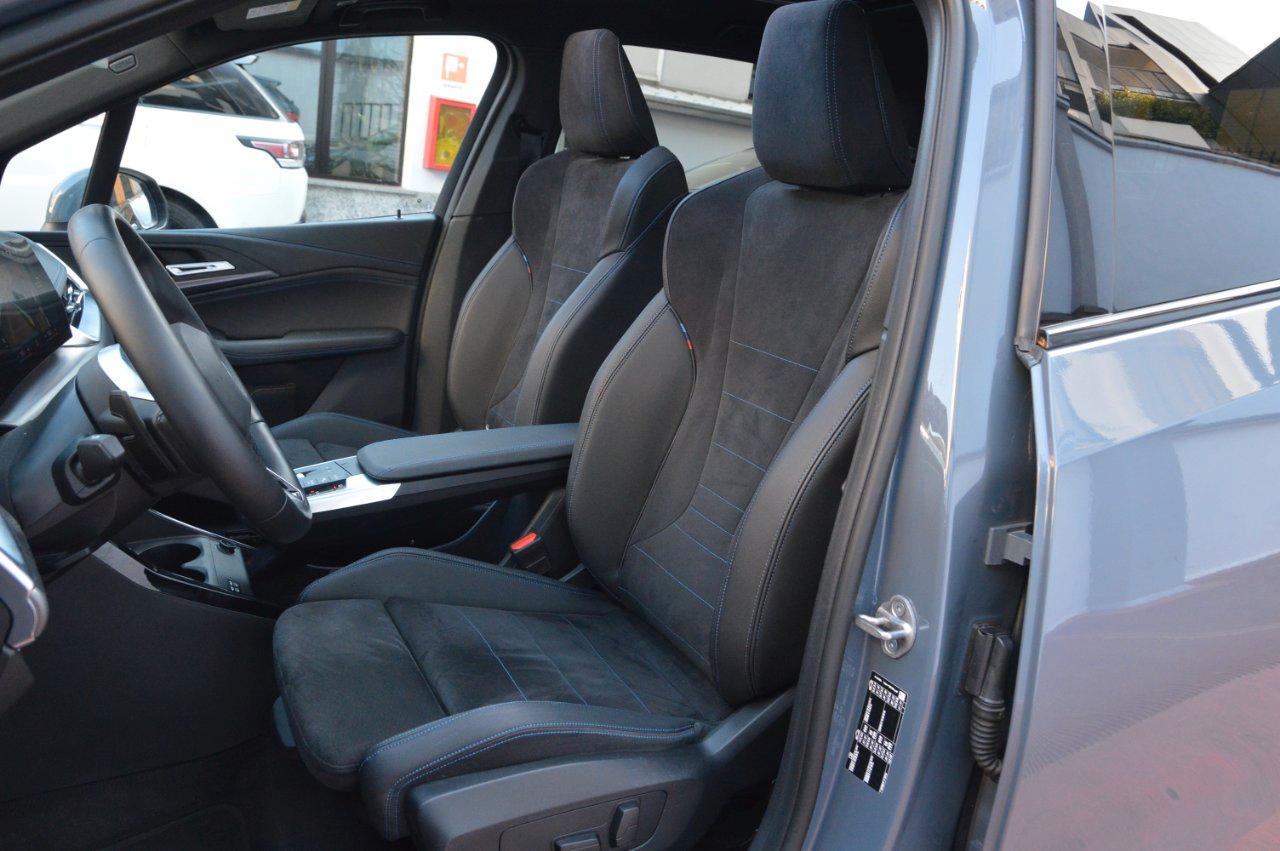 BMW 220 i Active Tourer mhev 48V Msport auto