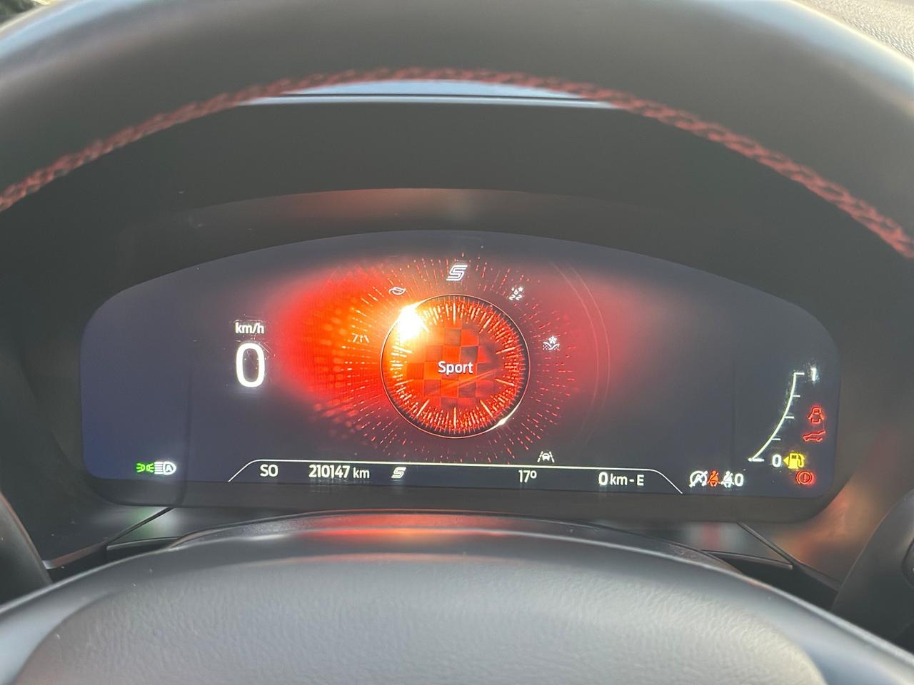 Ford Kuga 1.5 TDCI 120CV 2WD ST-Line X