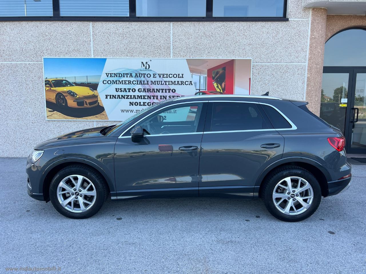 AUDI Q3 35 TDI S tronic Business Advanced VIRTUAL MATRIX 18