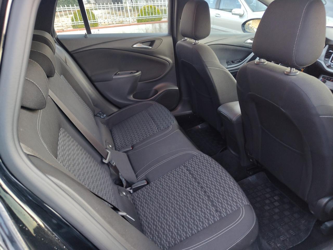 Opel Astra 1.6 CDTi 136CV aut. Sports Tourer Business
