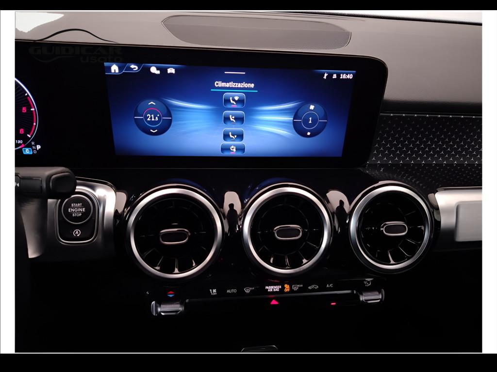 Mercedes-Benz GLB - X247 2023 - GLB 180 d Progressive Advanced auto