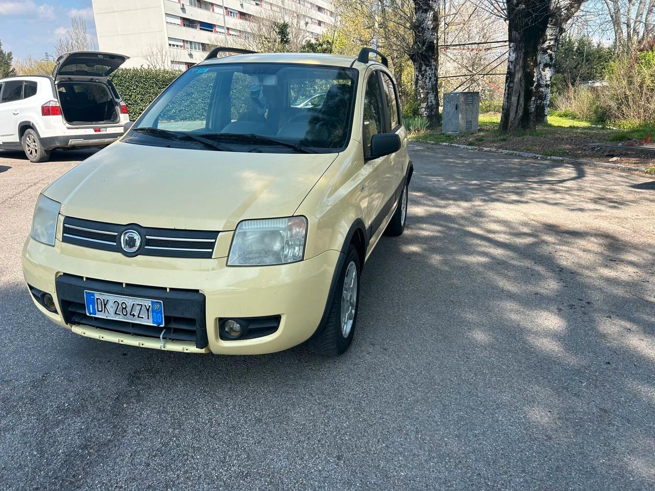 Fiat Panda 1.2 cc benzina metano motore completamente rifatto