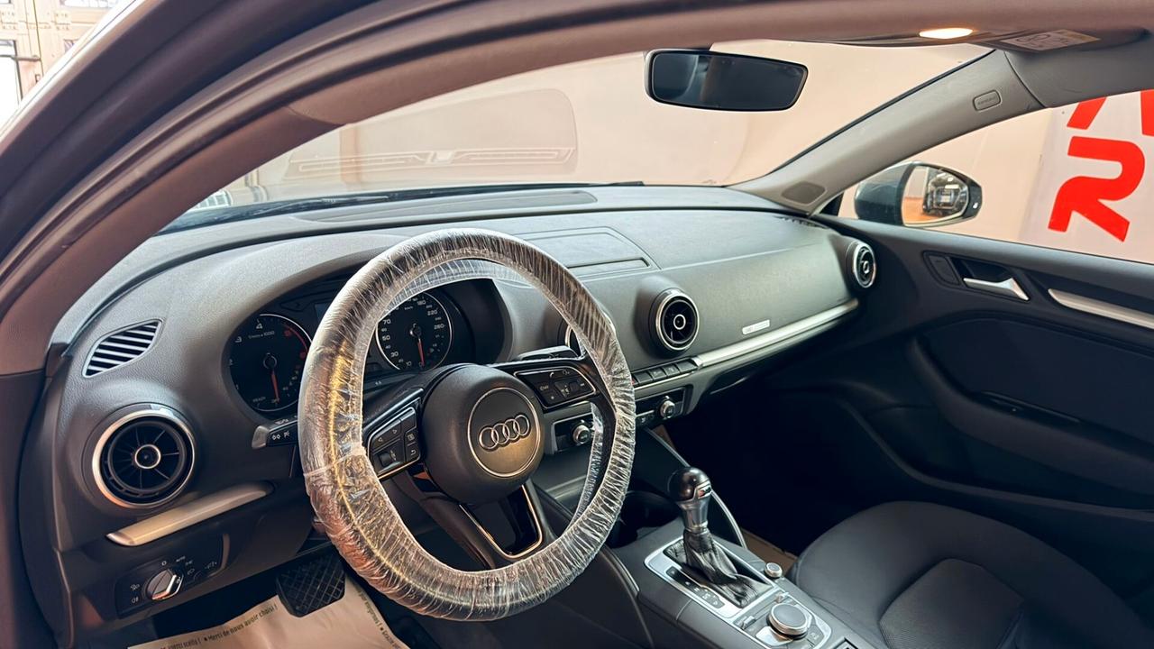Audi A3 SPB 1.6 TDI S tronic Business