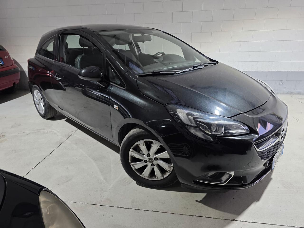 Opel Corsa 1.2 benzina EURO 6 NEOPATENTATI FULL OPTIONALS