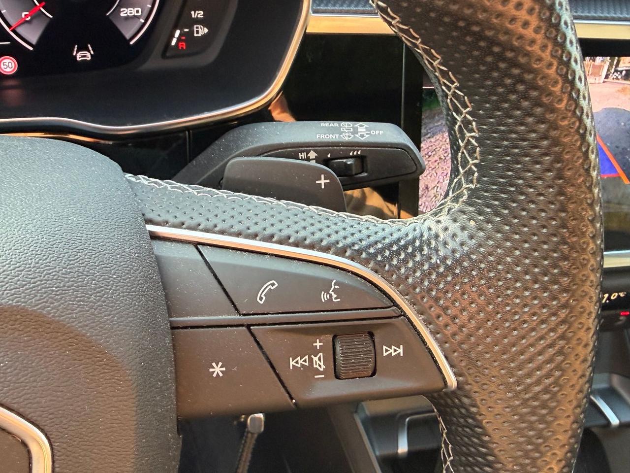 Audi Q3 2.0 35 TDI S line + TETTO APRIBILE #50950
