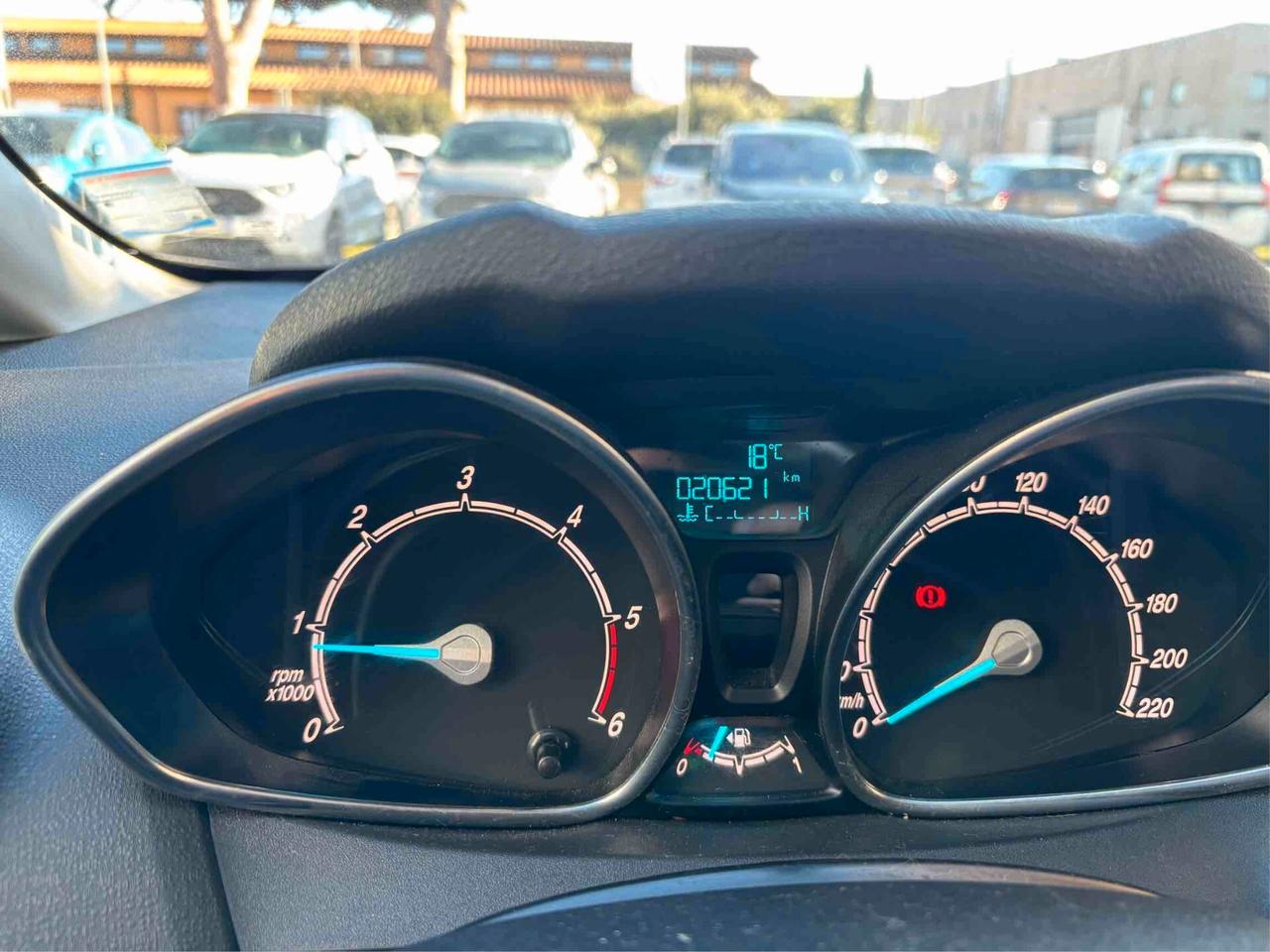 Ford Fiesta 1.5 TDCi 75CV 5 porte Titanium