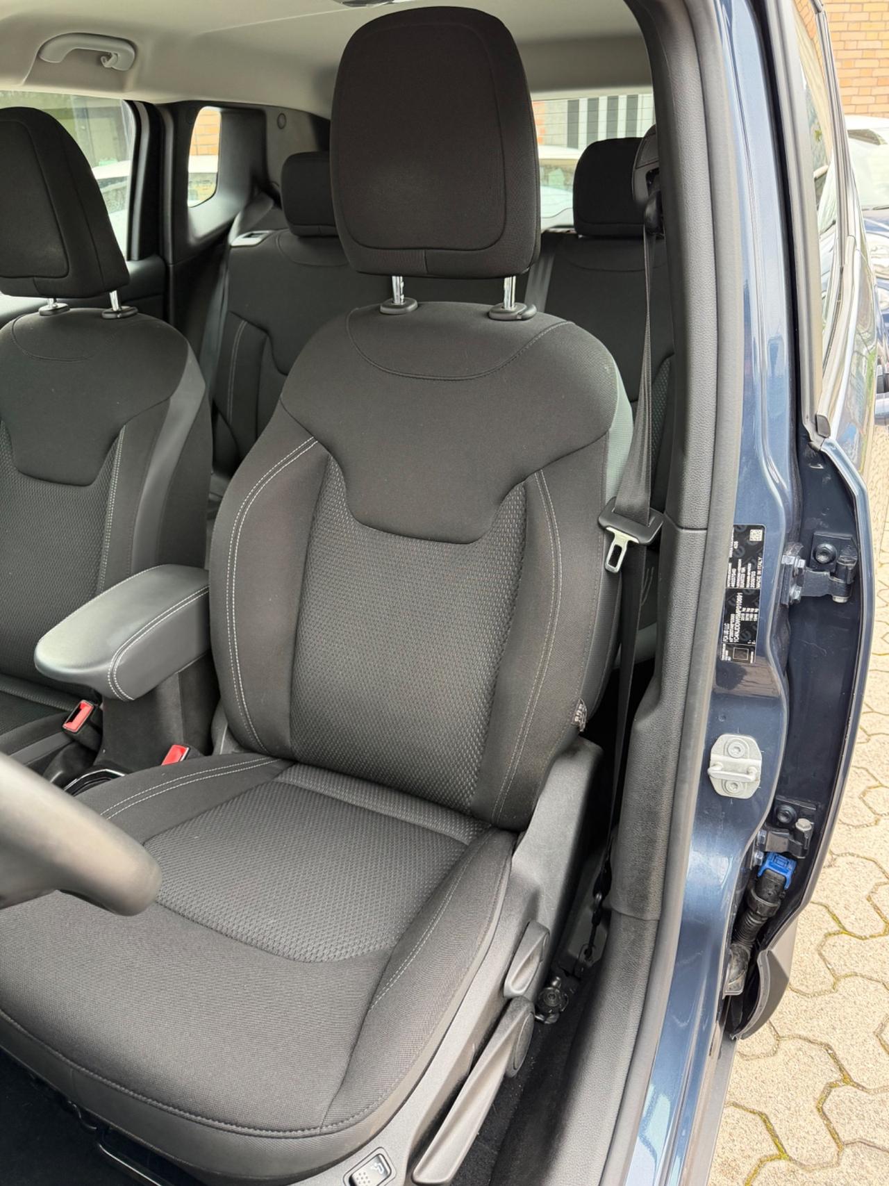 Jeep Renegade 1.3 T4 190CV PHEV 4xe AT6 Limited