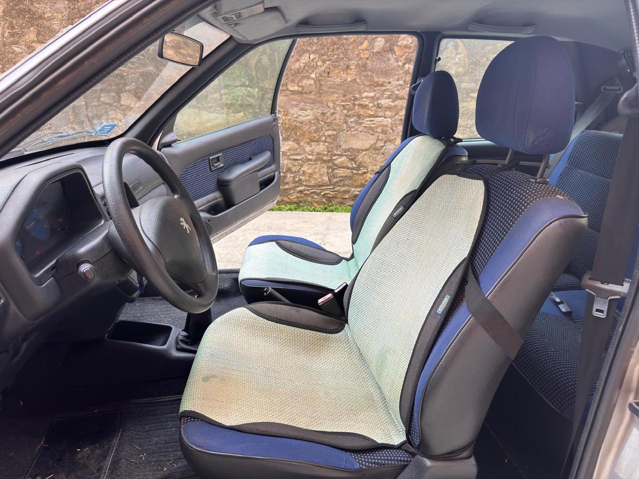 Peugeot 106 1.1i cat 3 porte 68.000km nuova 2001