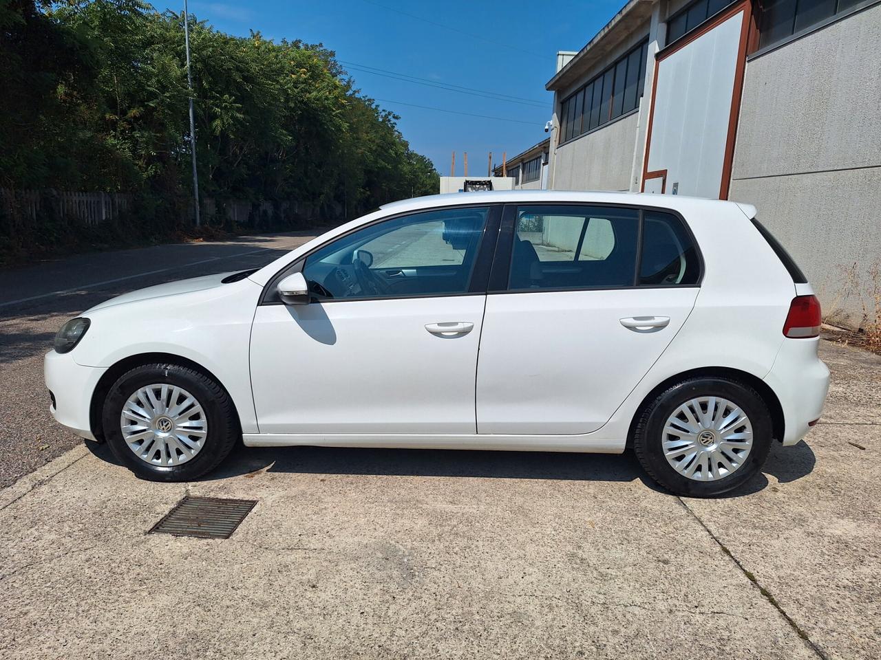 Volkswagen Golf bifuel gpl