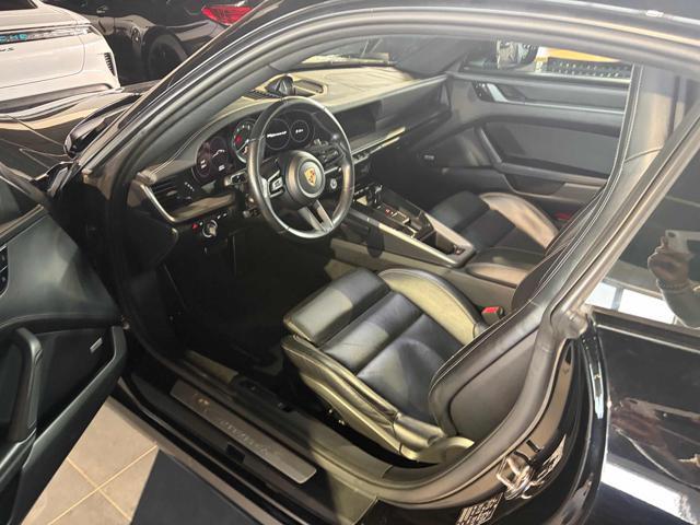 PORSCHE 911 Carrera S