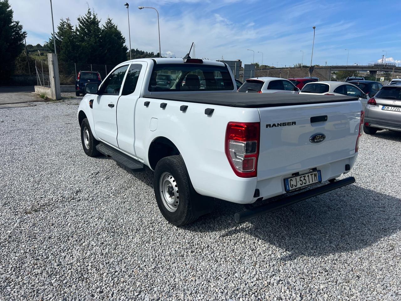 Ford Ranger Super Cab N1 4 posti