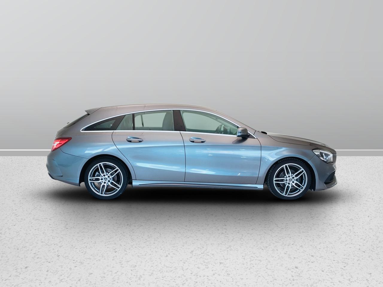 Mercedes-Benz CLA Shooting Brake - X117 - CLA Shooting Brake 200 d Premium