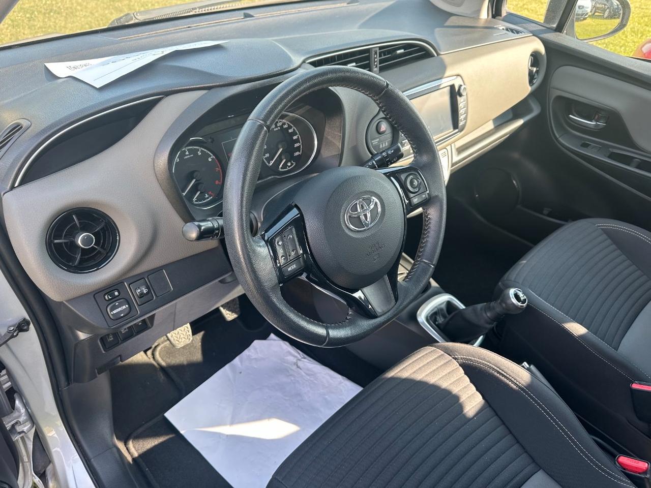 Toyota Yaris 5 Porte Yaris 5p 1.0 Active
