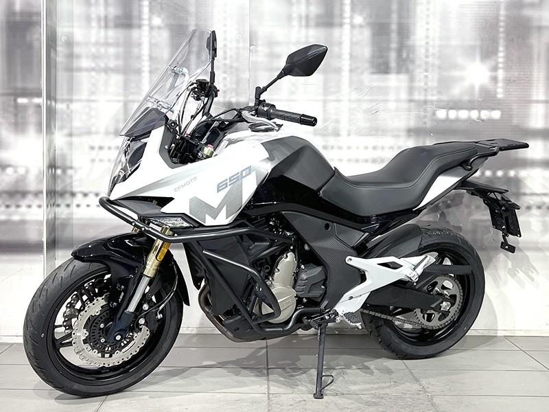 CFMoto 650 MT