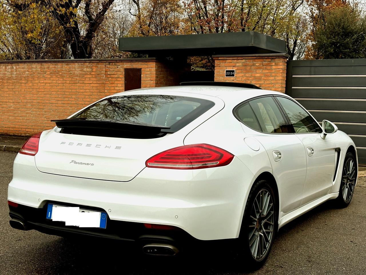 PORSCHE PANAMERA 3.0D-134000km-FULL-2015
