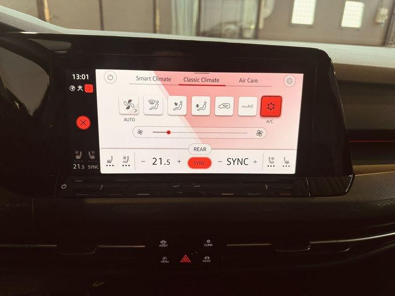 Volkswagen Golf 2.0 TSI GTI DSG