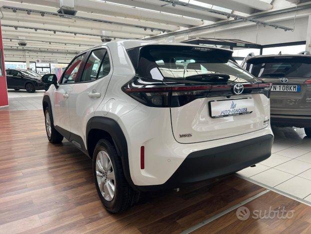 TOYOTA Yaris Cross 1.5 Hybrid 5p. E-CVT Business