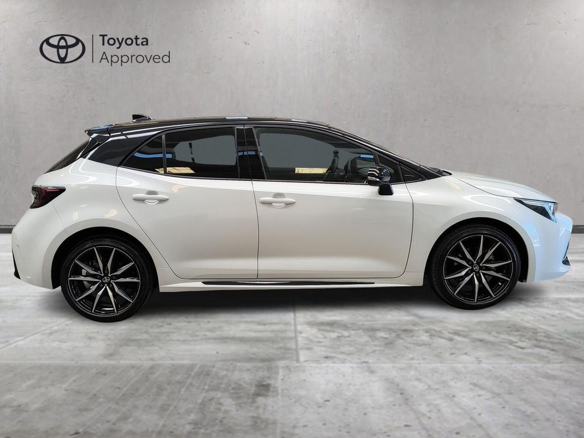 TOYOTA Corolla (2018-->) - Corolla GR SPORT 1.8 Hybrid