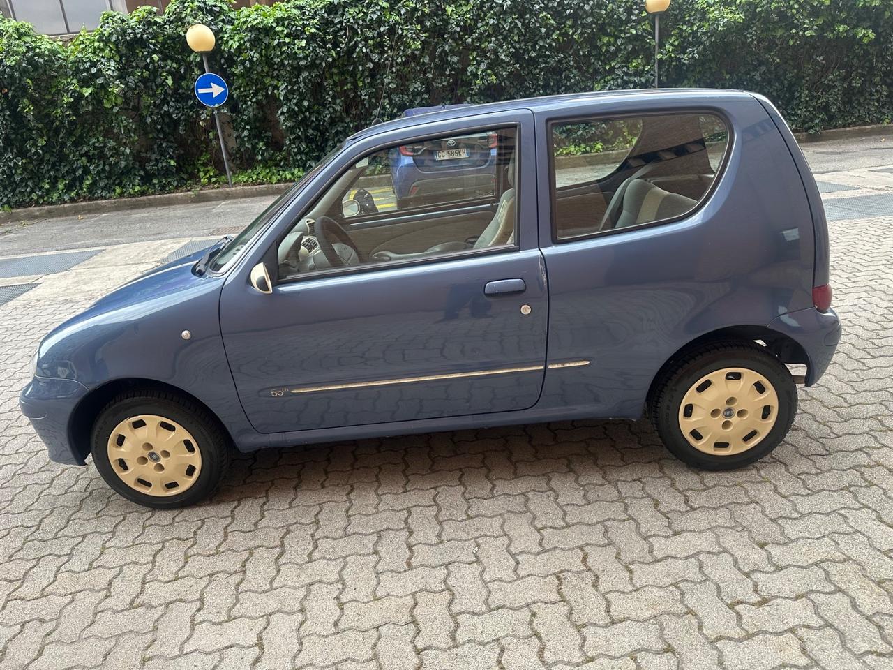 Fiat 600 1.1 50th Anniversary