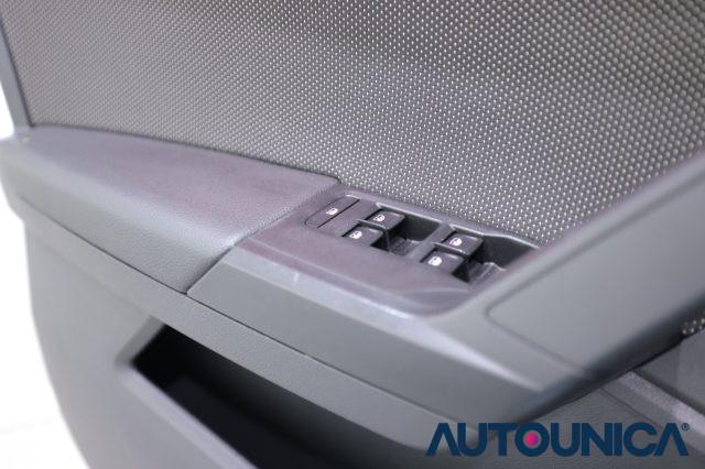 SEAT Arona 1.0 ECOTSI 110 CV DSG Xcellence NEOPATENTATI