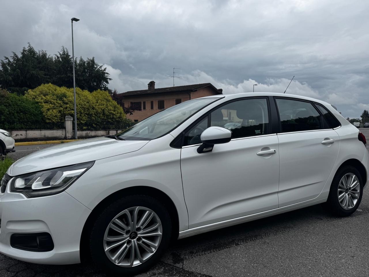 Citroen C4 Citroen C4, anno 2015, 1.6 diesel, manuale 138.000 km