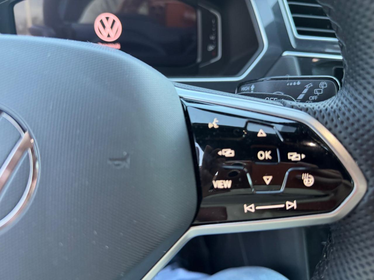 Volkswagen Tiguan R Line 2.0 TDI #11366