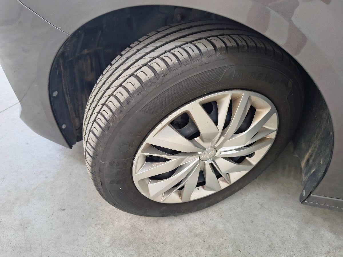 PEUGEOT - 208 - PureTech 75 S&S 5p. Active