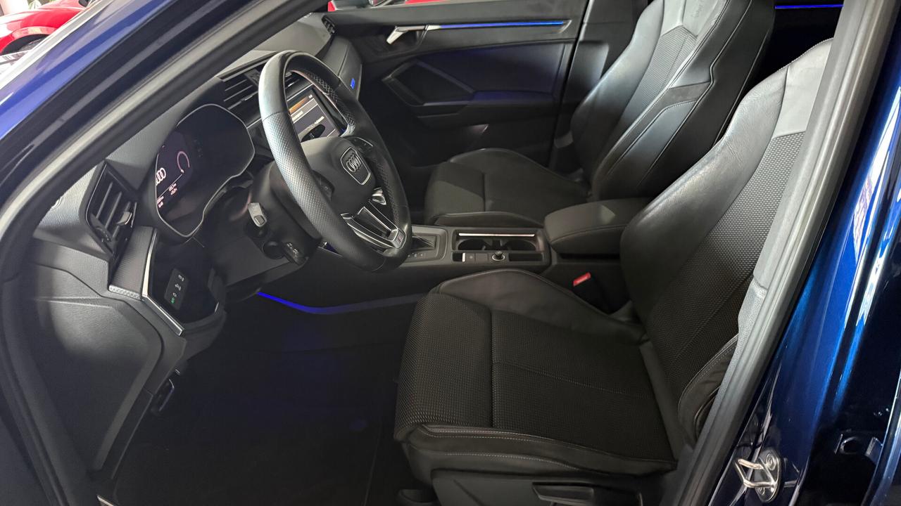 Audi Q3 SPORTBACK 35 TDI S tronic line QUATTRO