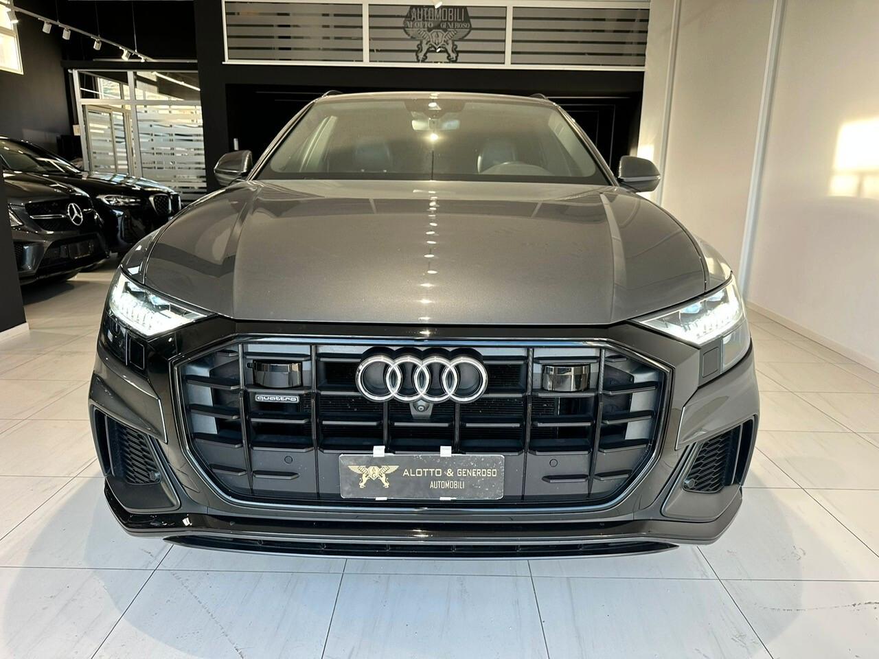 Audi Q8 45TDI 3.0 231 CV Quattro S Line 2020