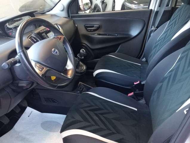 Lancia Ypsilon 1.2 69 CV 5 porte KM 63000