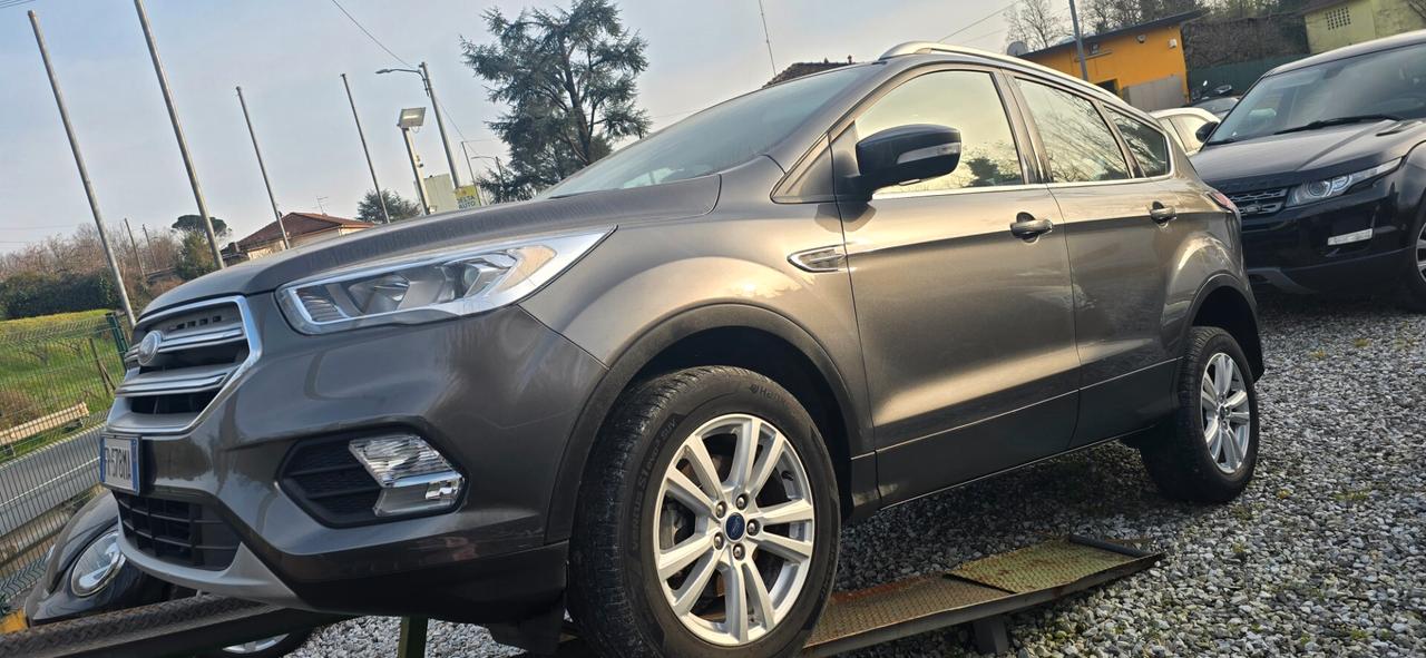 Ford Kuga 2.0 TDCI 120 CV S&S 2WD Titanium
