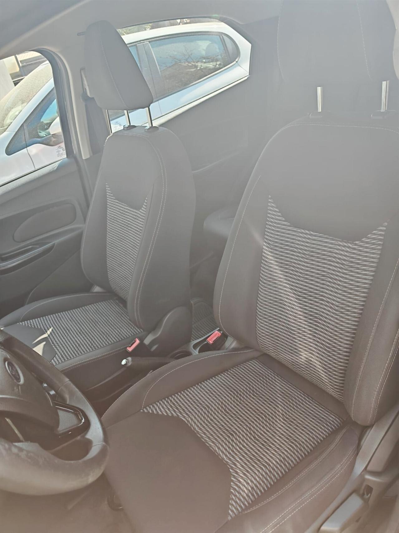 Ford Ka KA+ 1.2 70CV