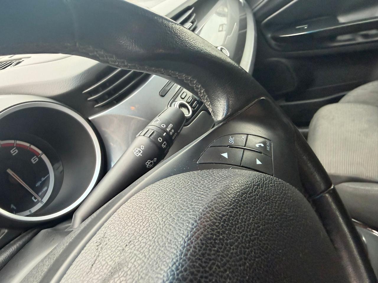 Alfa Romeo Giulietta 2.0 JTDm-2 140 CV Exclusive