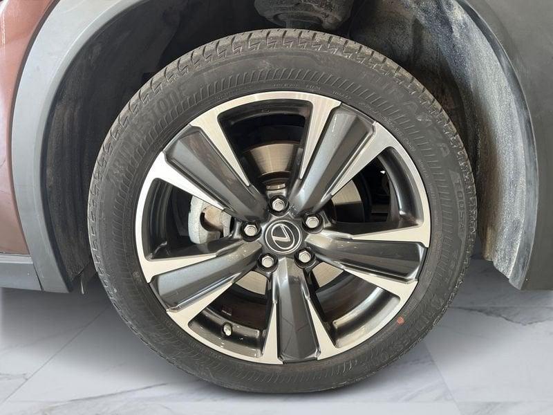 Lexus UX UX 250h 2.0 Luxury 2wd cvt