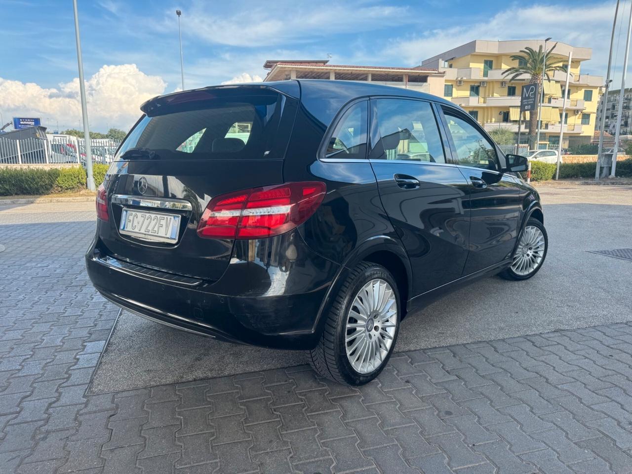 Mercedes-benz B 200 c Sport