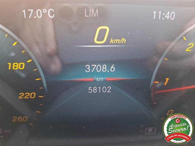 MERCEDES-BENZ GLA 200 d Automatic 4Matic Premium