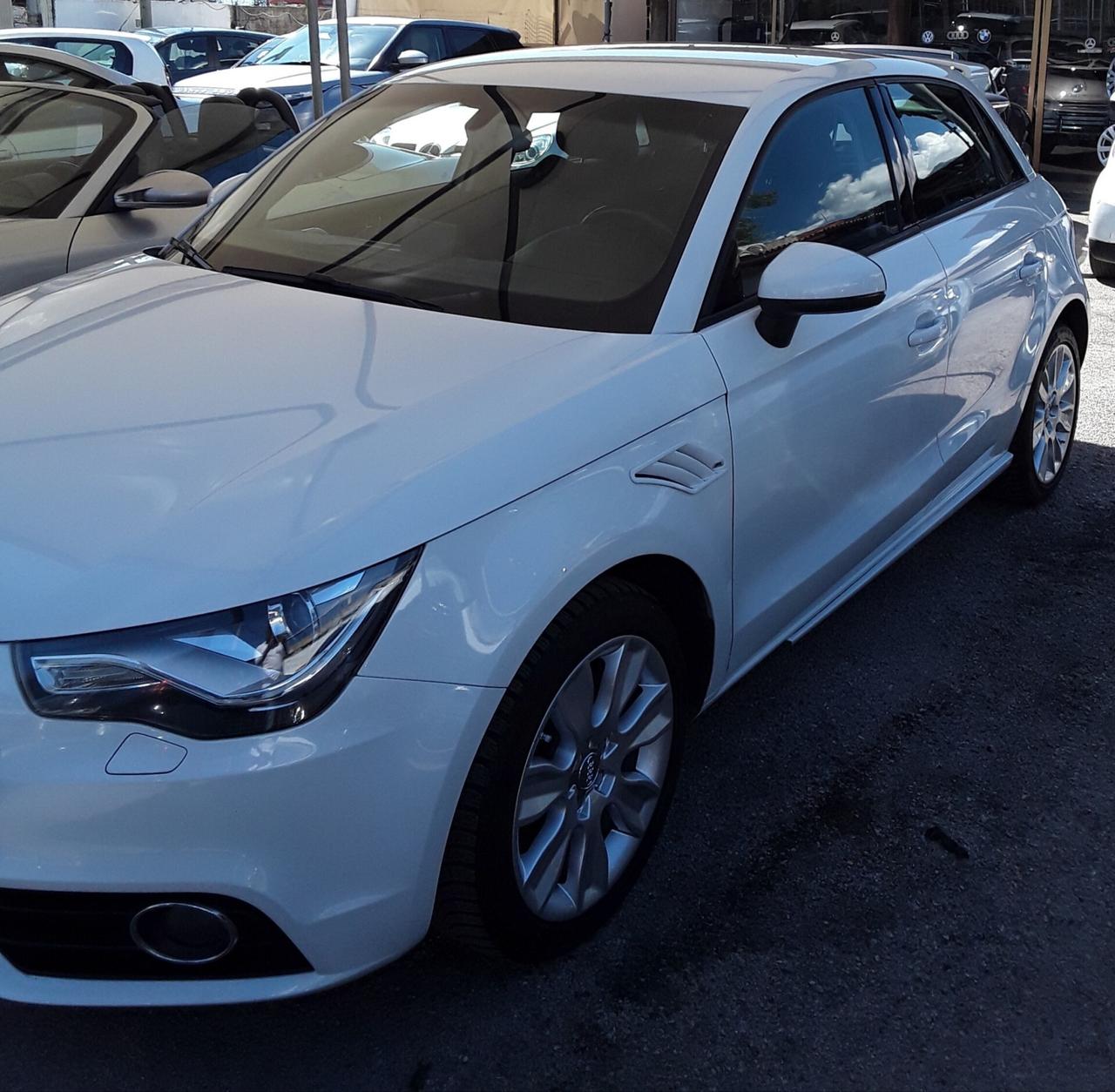 AUDI A1 SPORTBAK 1.6 TDI Allestimento AMT