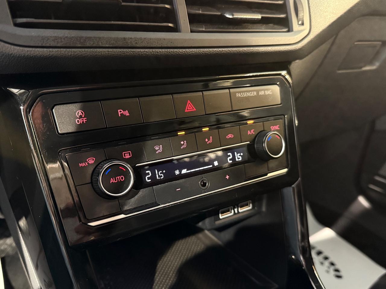 Volkswagen T-Cross FULL OPTIONAL *UNICO PROPRIETARIO