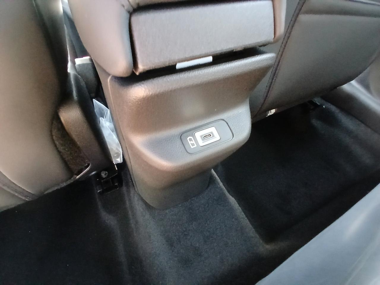 Jeep Avenger 1.2 Turbo 100 CV MHEV Altitude