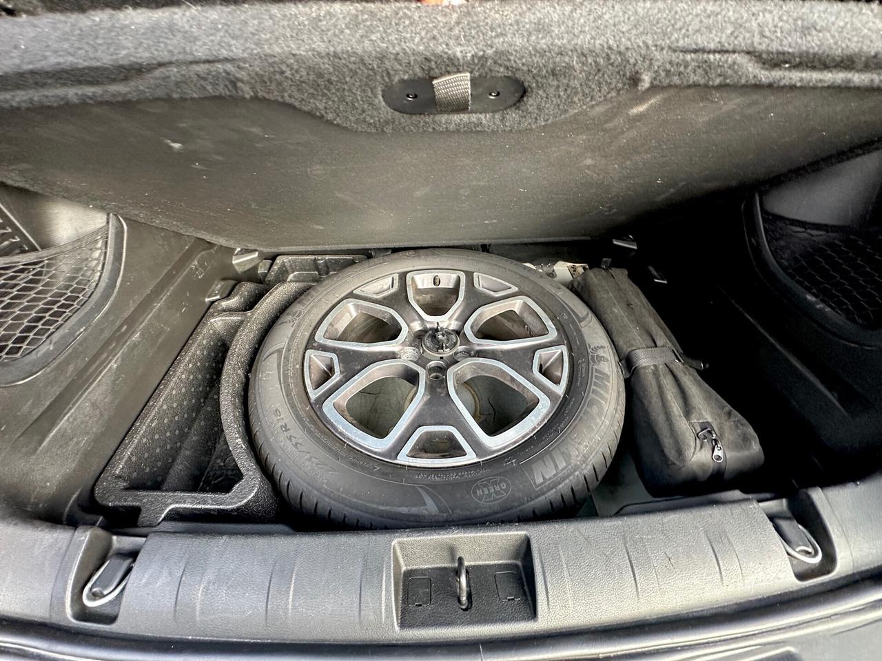 Jeep Renegade 1.6 Mjt DDCT 120 CV Limited U-Connect Automatic Gear Permute Rate Finanziamenti