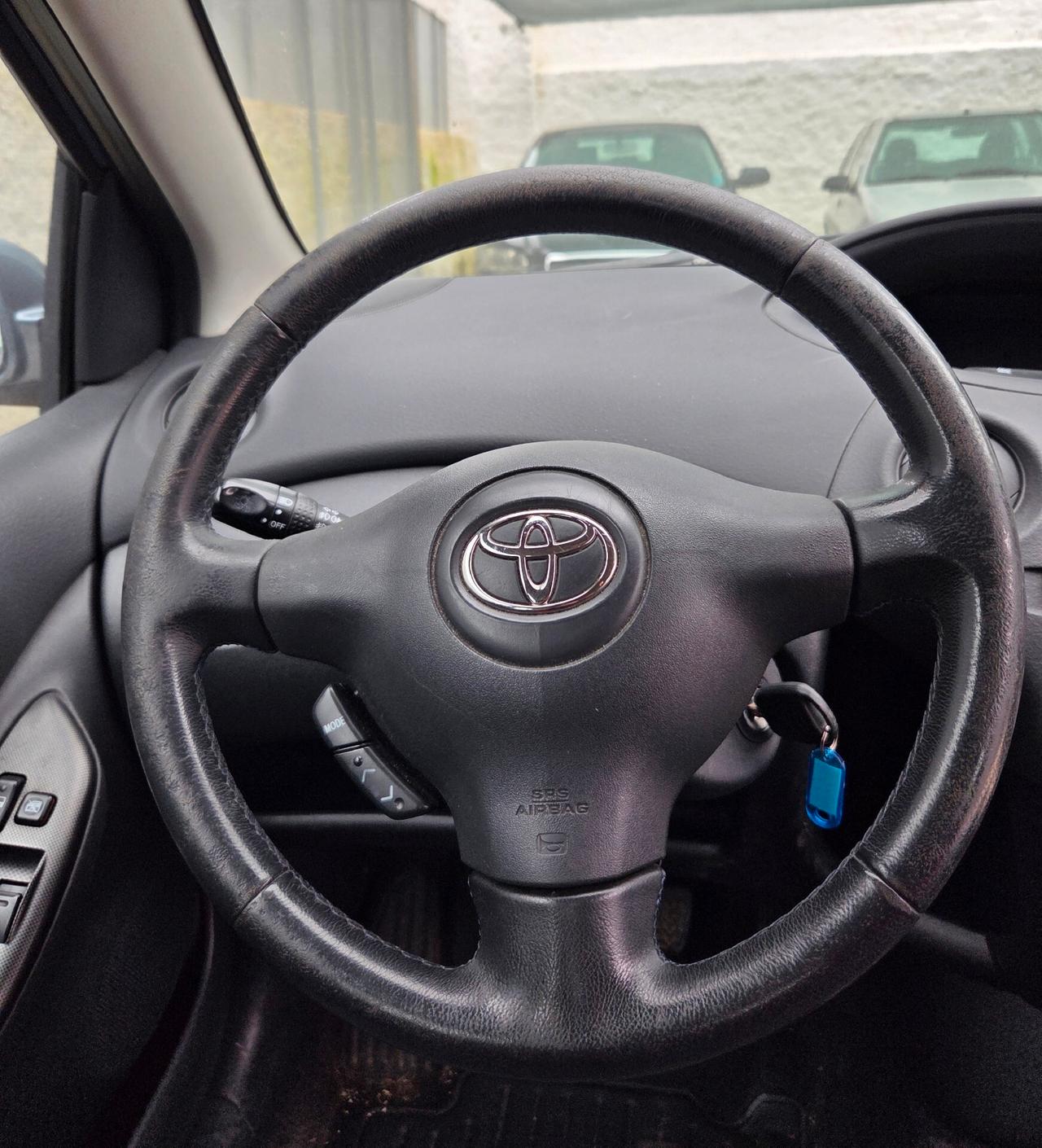 Toyota Yaris 1.4 tdi D-4D cat 3 porte Sol
