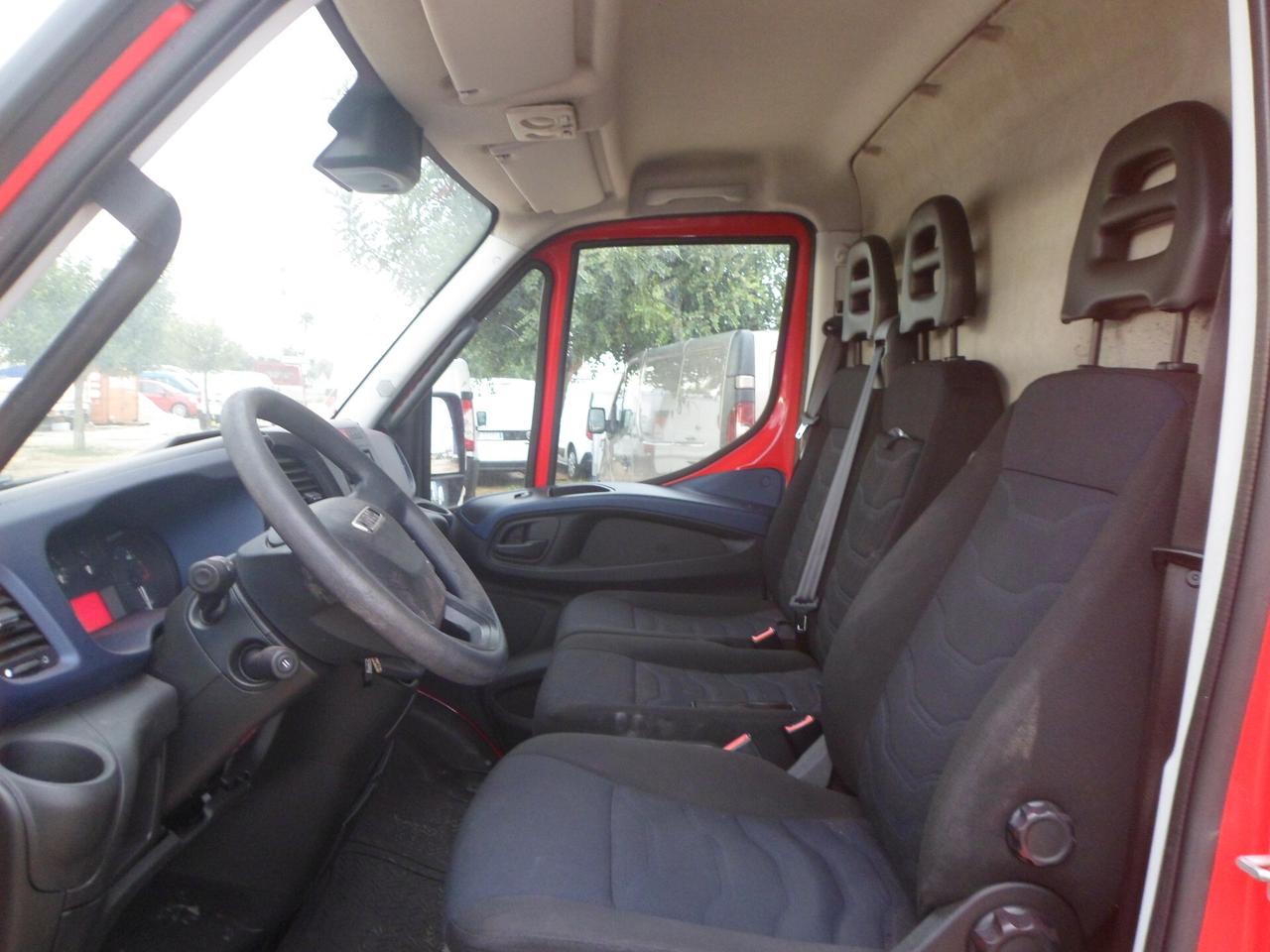 Iveco Daily 35s18 furgone maxi volume