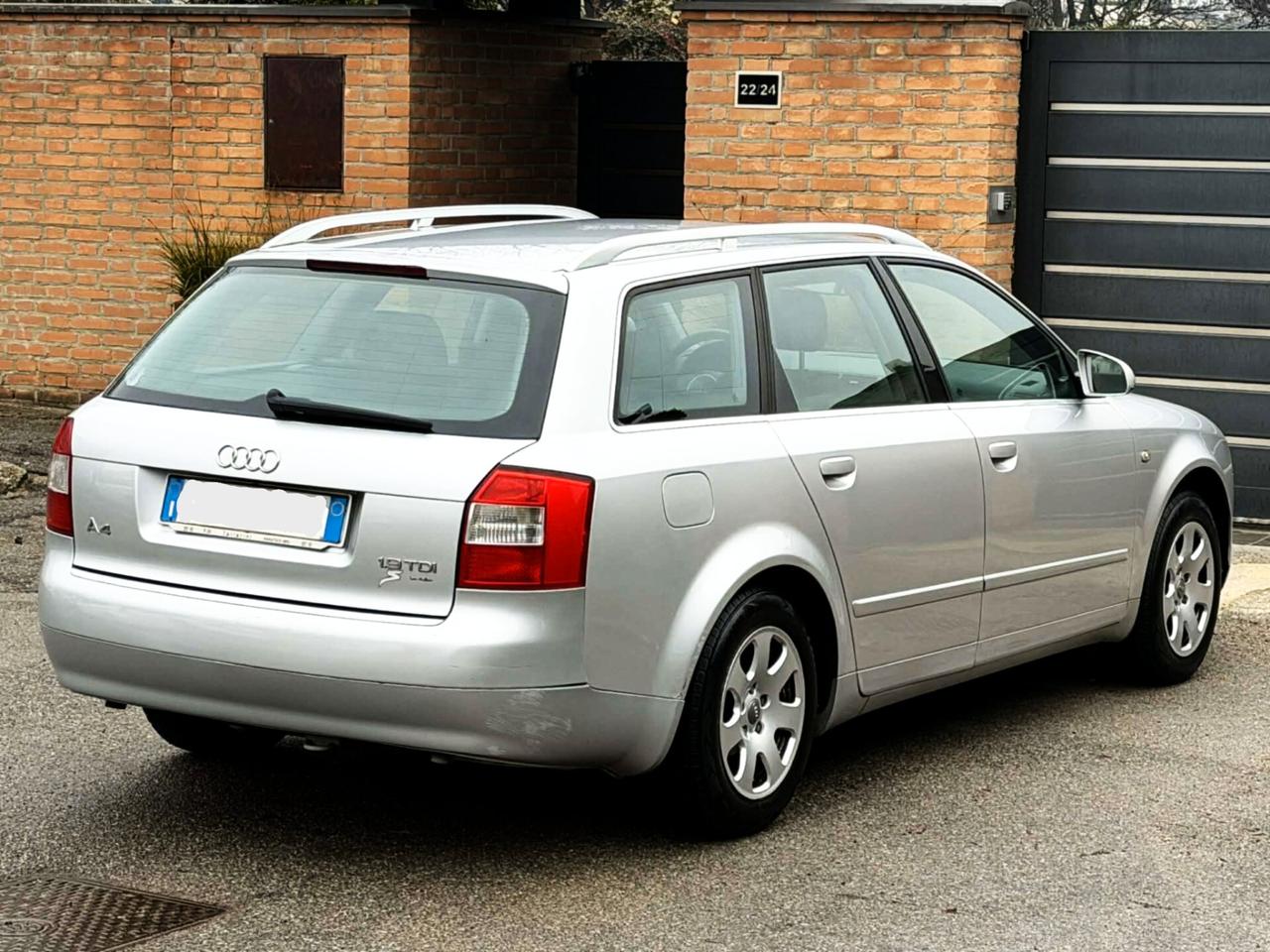 Audi A4 1.9 TDi 4x4 130cv-218.000km-U.Prop-2004