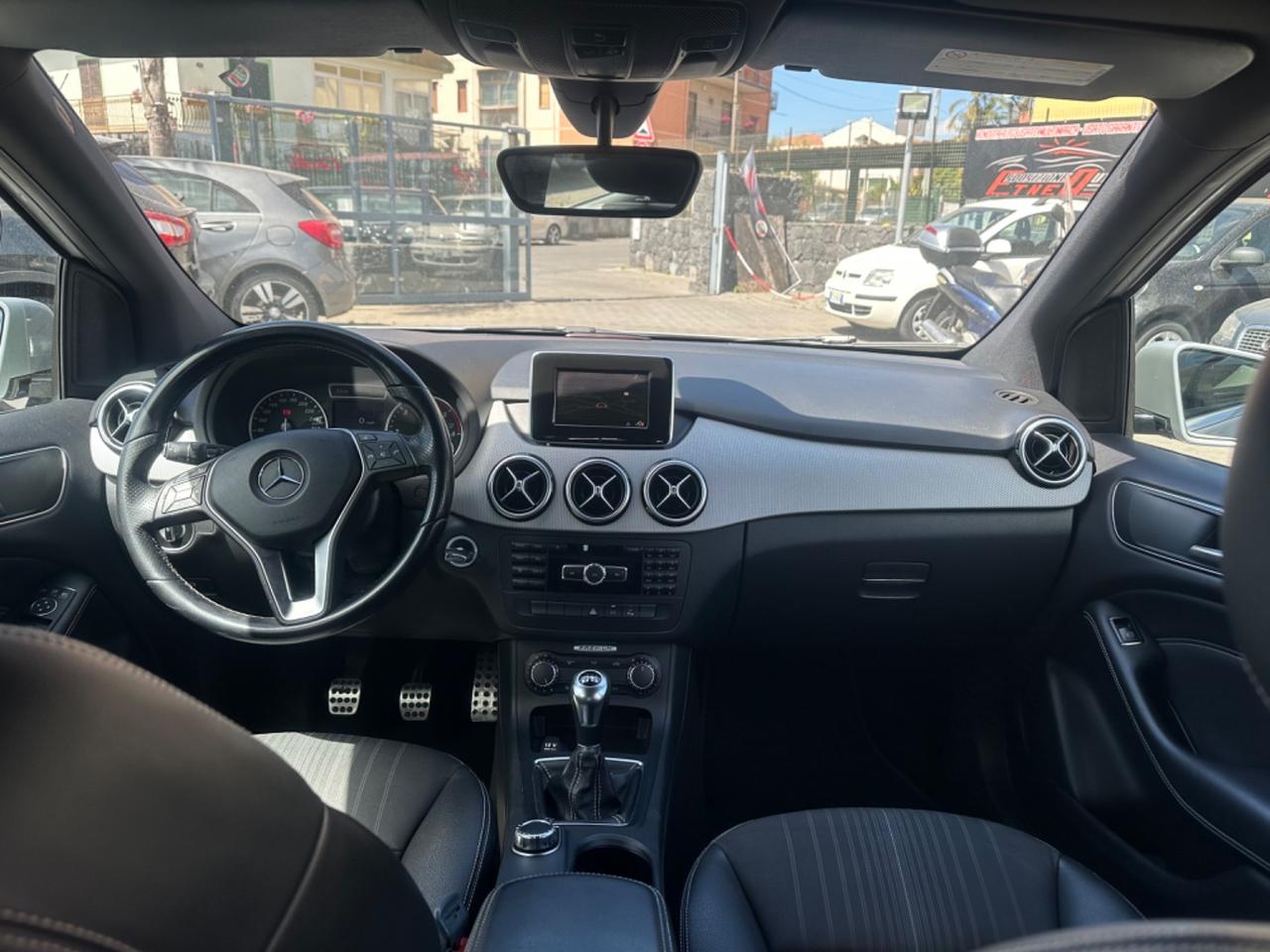 Mercedes-benz B 200 CDI Premium