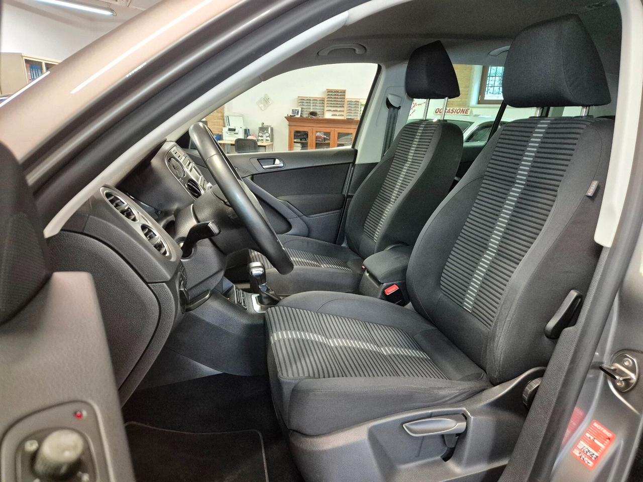 Volkswagen Tiguan 2.0 TDI DPF 4MOTION tiptronic Sport & Style